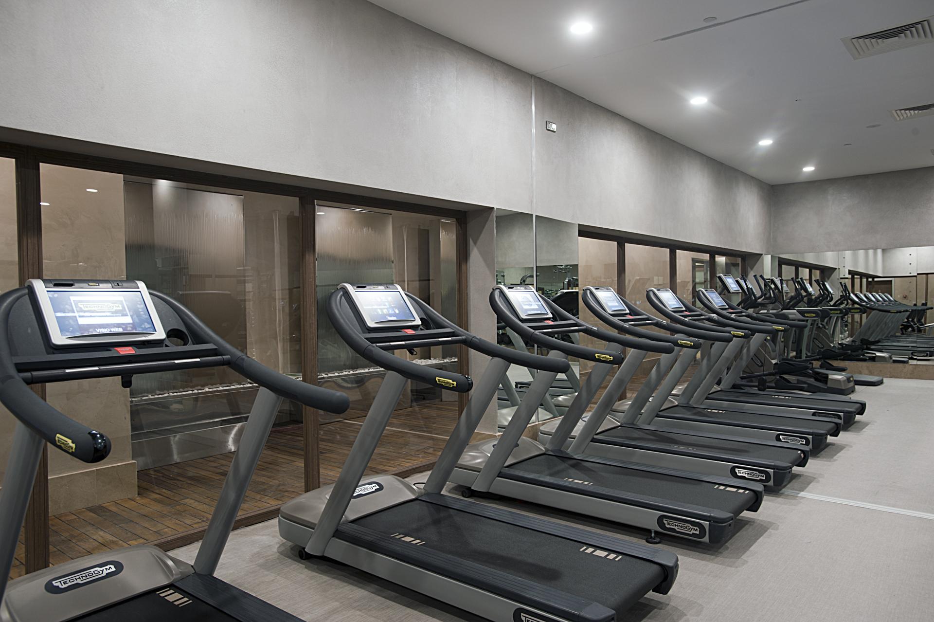 فندق سيفاهير اسطنبول آسيا المظهر الخارجي الصورة Treadmills in a gym