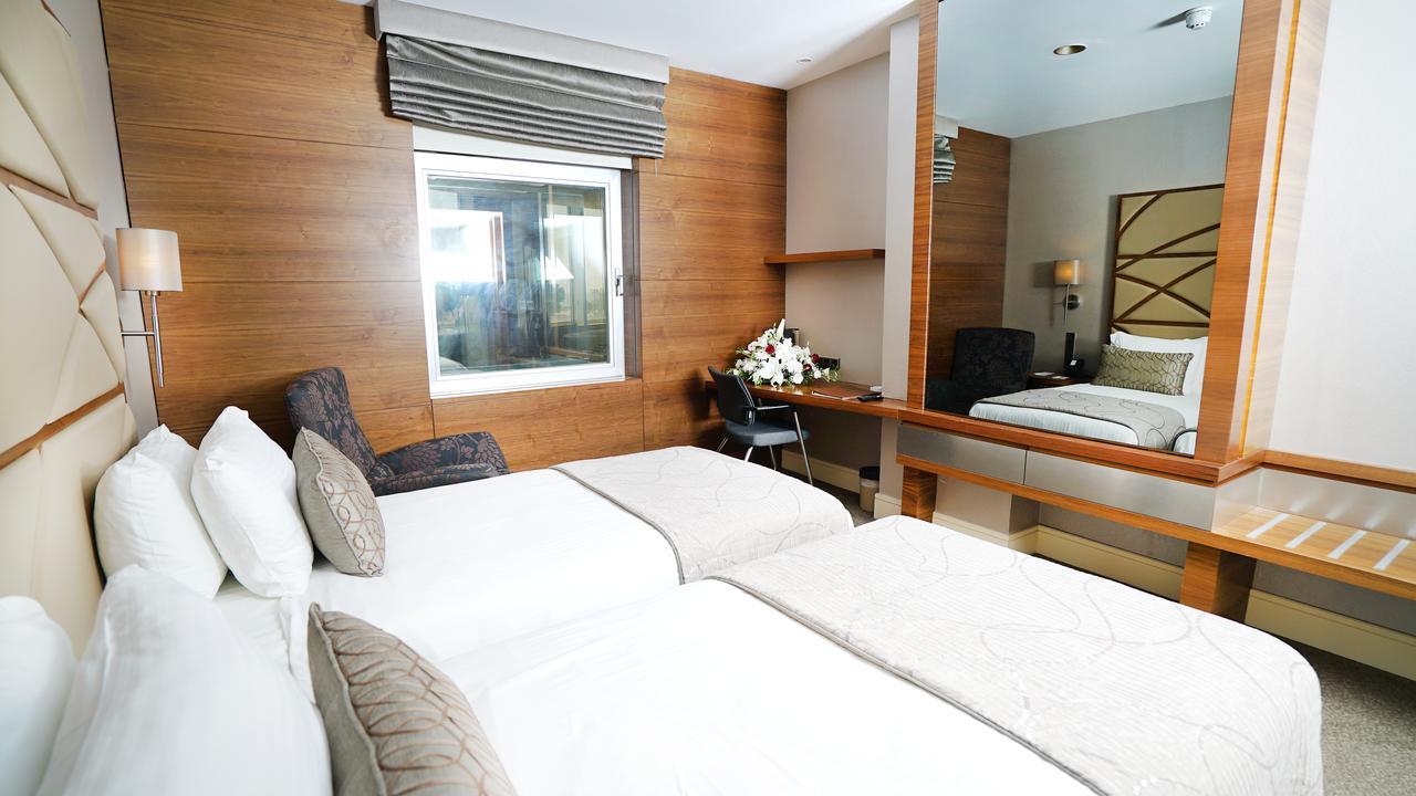 فندق سيفاهير اسطنبول آسيا المظهر الخارجي الصورة A room at the hotel