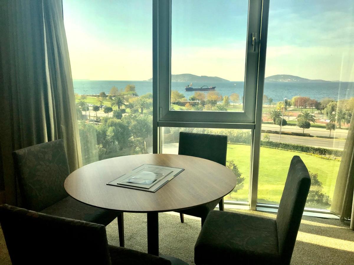 فندق سيفاهير اسطنبول آسيا المظهر الخارجي الصورة View from a hotel room